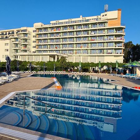 Hotel Comandor Мамая Экстерьер фото