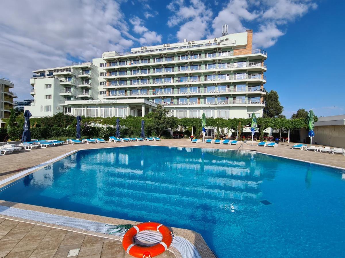 Hotel Comandor Мамая Экстерьер фото