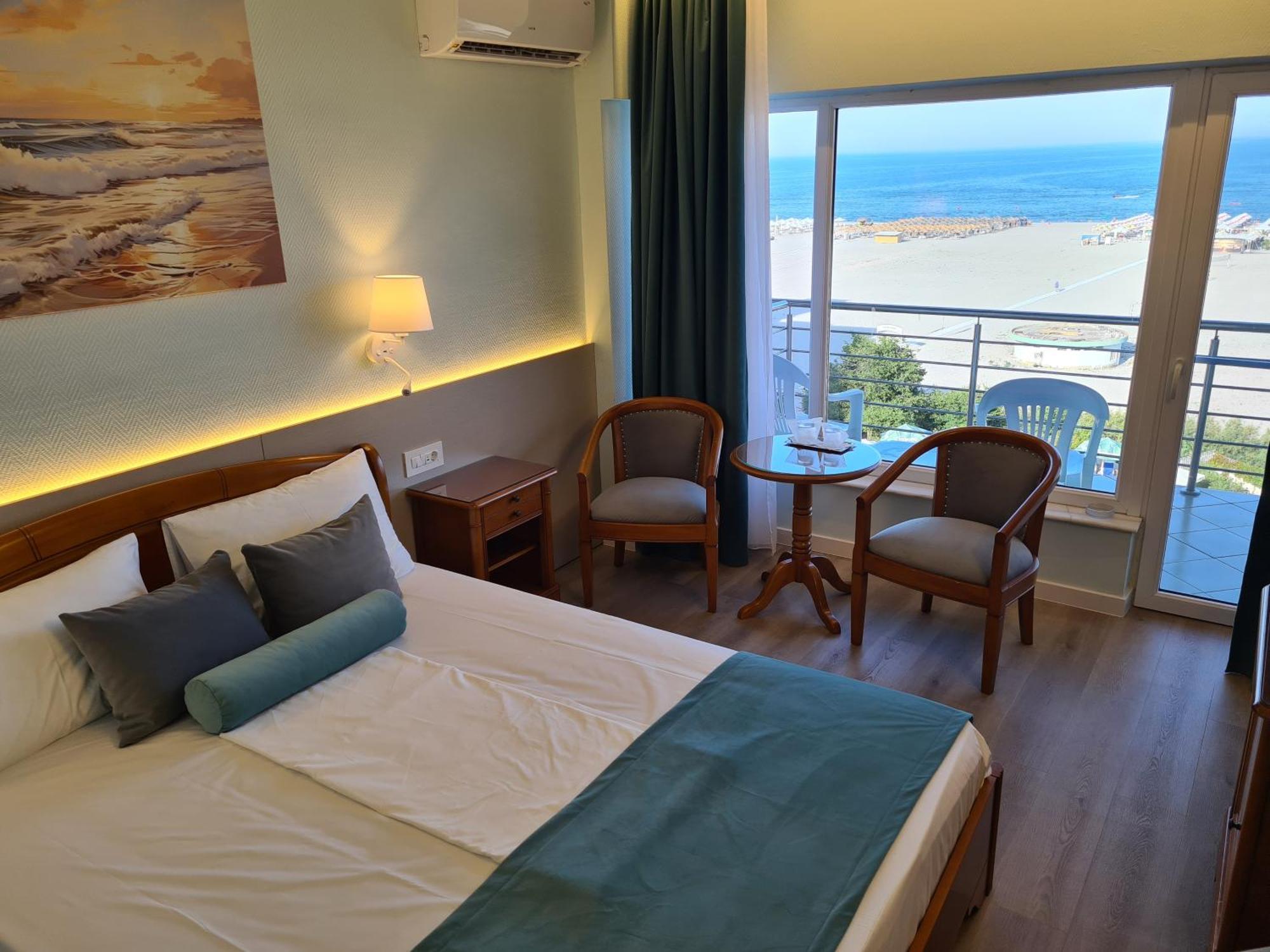 Hotel Comandor Мамая Экстерьер фото