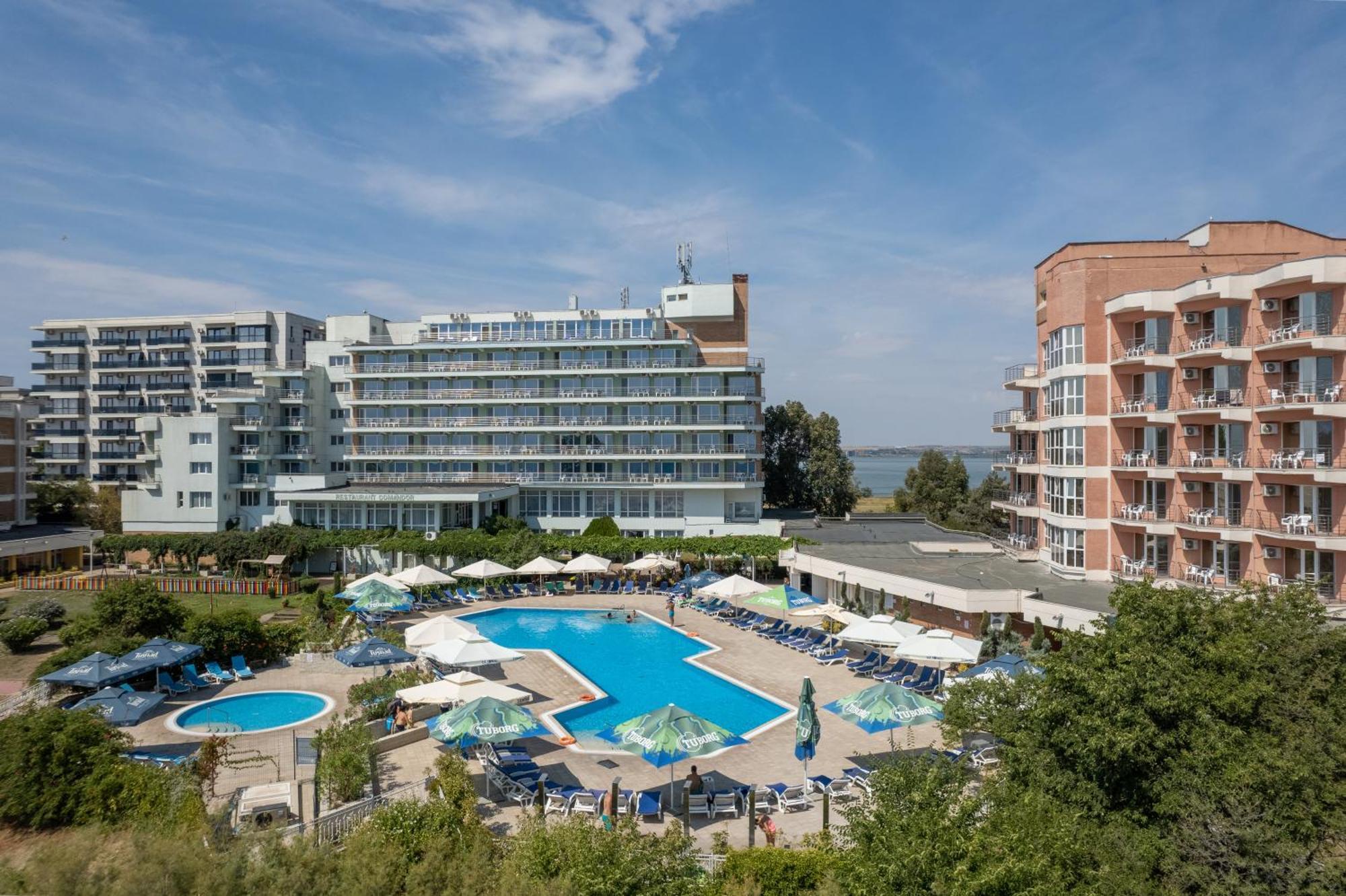 Hotel Comandor Мамая Экстерьер фото