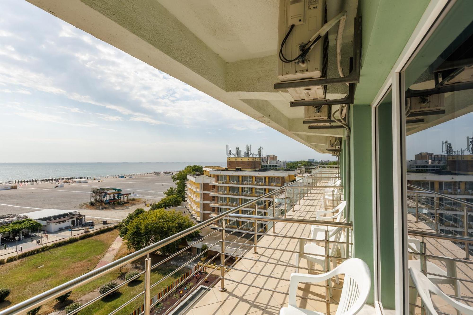 Hotel Comandor Мамая Экстерьер фото