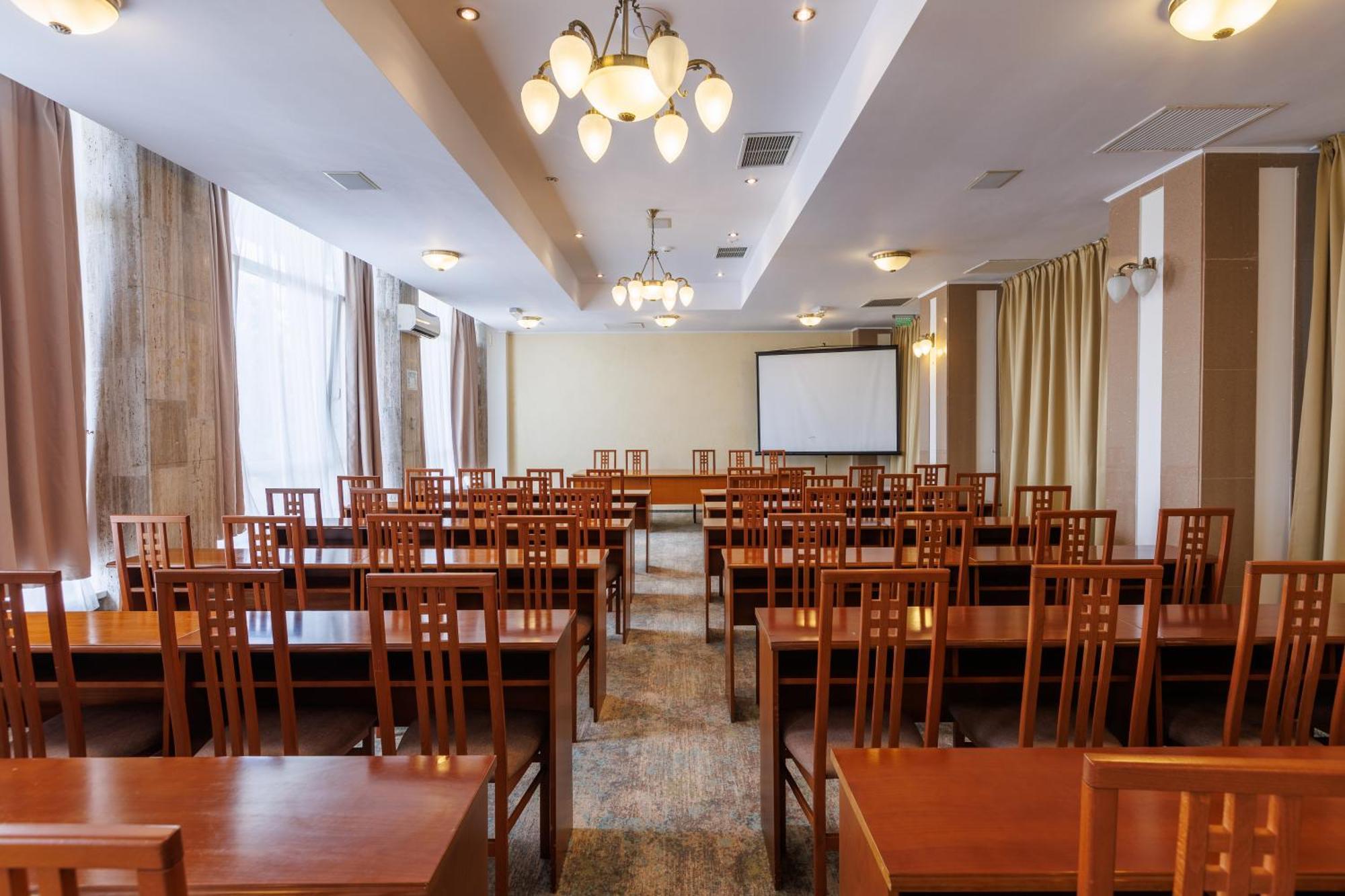 Hotel Comandor Мамая Экстерьер фото