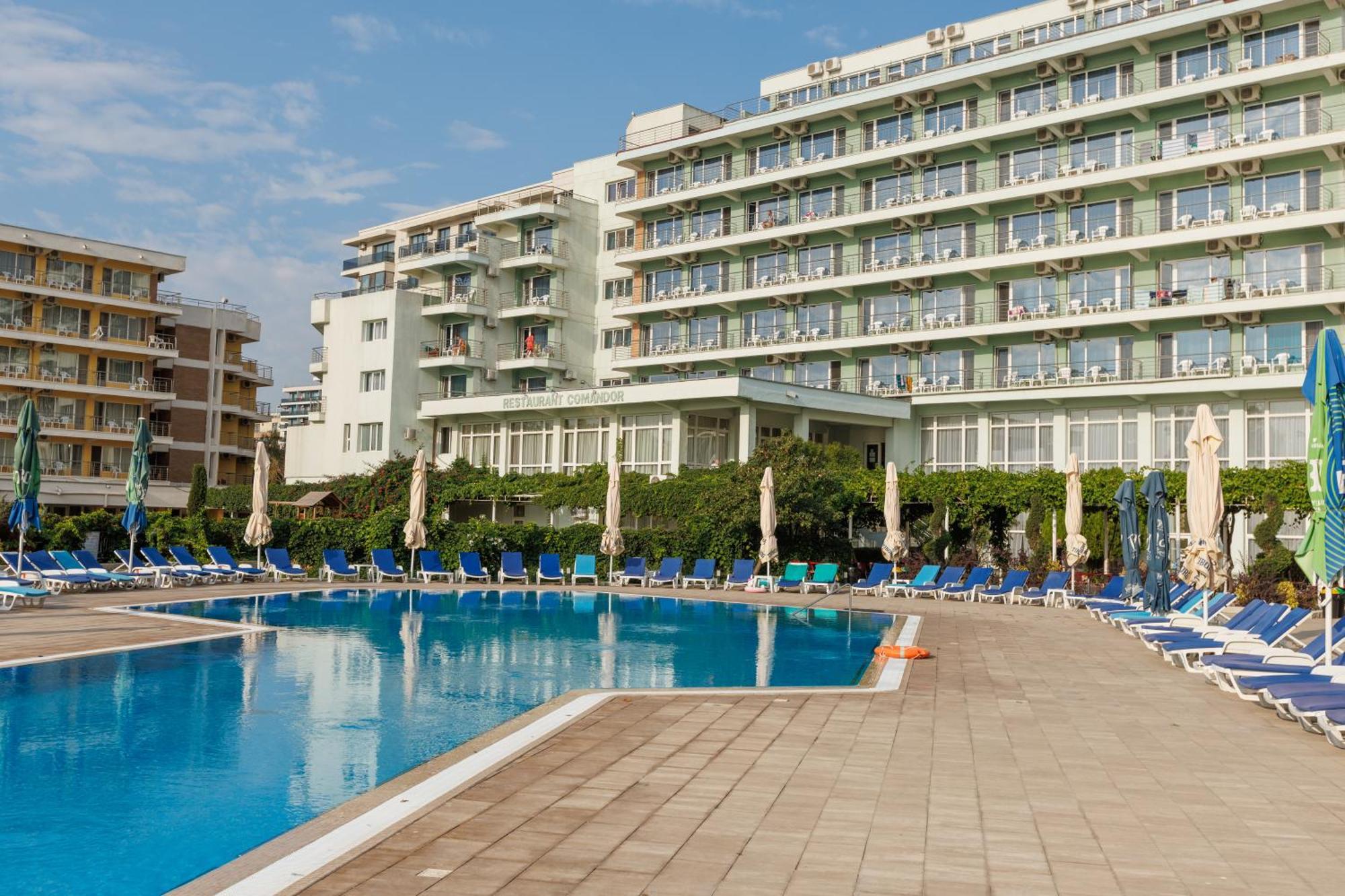 Hotel Comandor Мамая Экстерьер фото